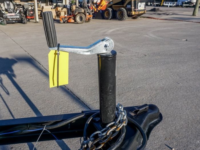 6.4 x 16 Straight Deck Tandem Axle Utility Trailer w/ 6ft Ladder Racks - Image 9